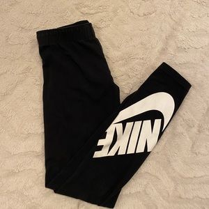 Nike leggings